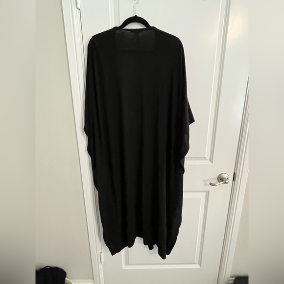 Black long jacket - Picture 3 of 4